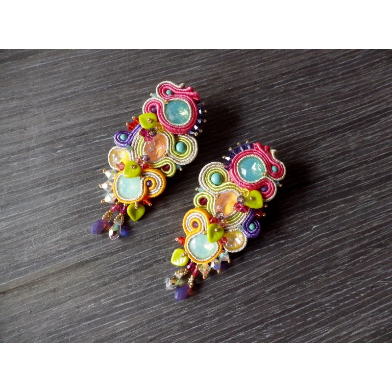 "Isabella" boucles d'oreilles soutache et Swarovski "Isabella" boucles d'oreilles soutache et Swarovski