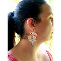 "ARLEQUIN" boucles d'oreilles en soutache et cristaux Swarovski multicolores, clous inox