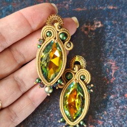 "SAHARA" boucles soutache et cristal Swarovski, clous inox