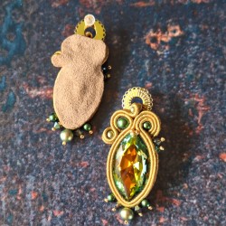 "SAHARA" boucles soutache et cristal Swarovski, clous inox