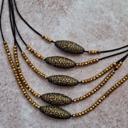 Collier ethnique tressé