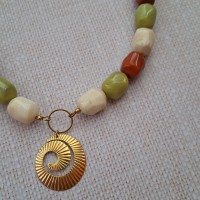 Collier résine pendentif inox