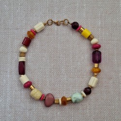 Collier résine perles irrégulières