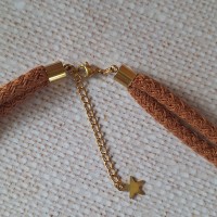 Collier bois, résine et rocailles