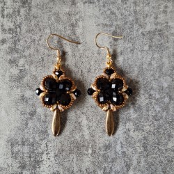Boucles tissées - modèle 1