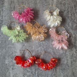 Créoles inox et pétales colorés