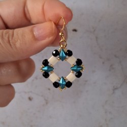 Boucles perlées printemps 2026 - 1